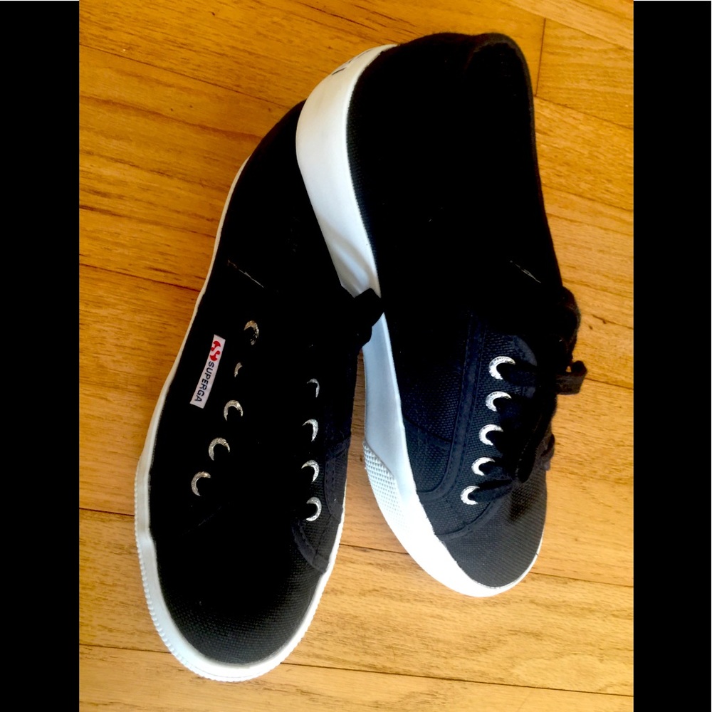 Superaga NWOT Blk Sneakers.! Sz 38/7/7.5